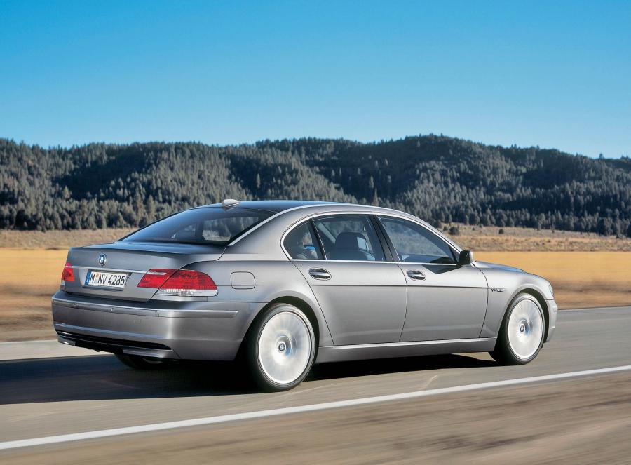  BMW 7-Series L 2006 года  (фото 82 из 89)